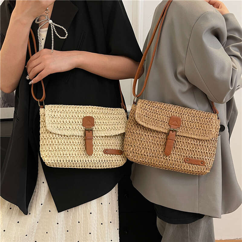 Summer Fresh and Fashionable Beach Small for Women 2025 New Internet Celebrity Straw Woven Crossbody Bag