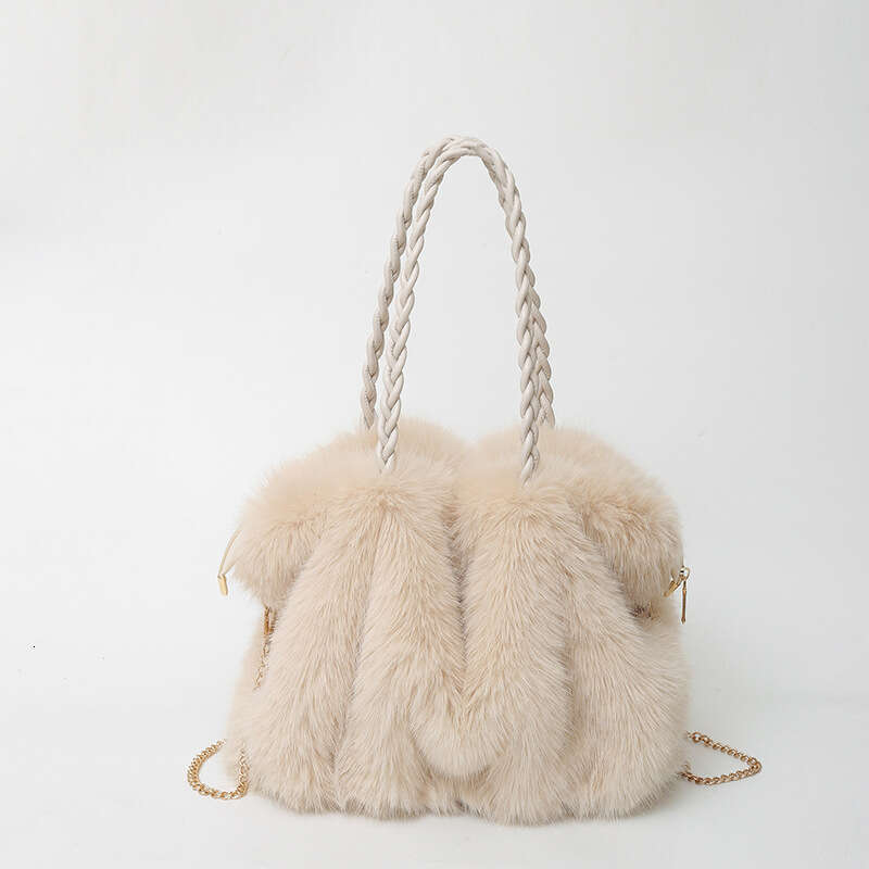 New New Autumn And Winter Furry For Women With A High-End Feel, Pleated Hand-Held Shoulder Large Capacity Crossbody Bag, Tote Plush Bag