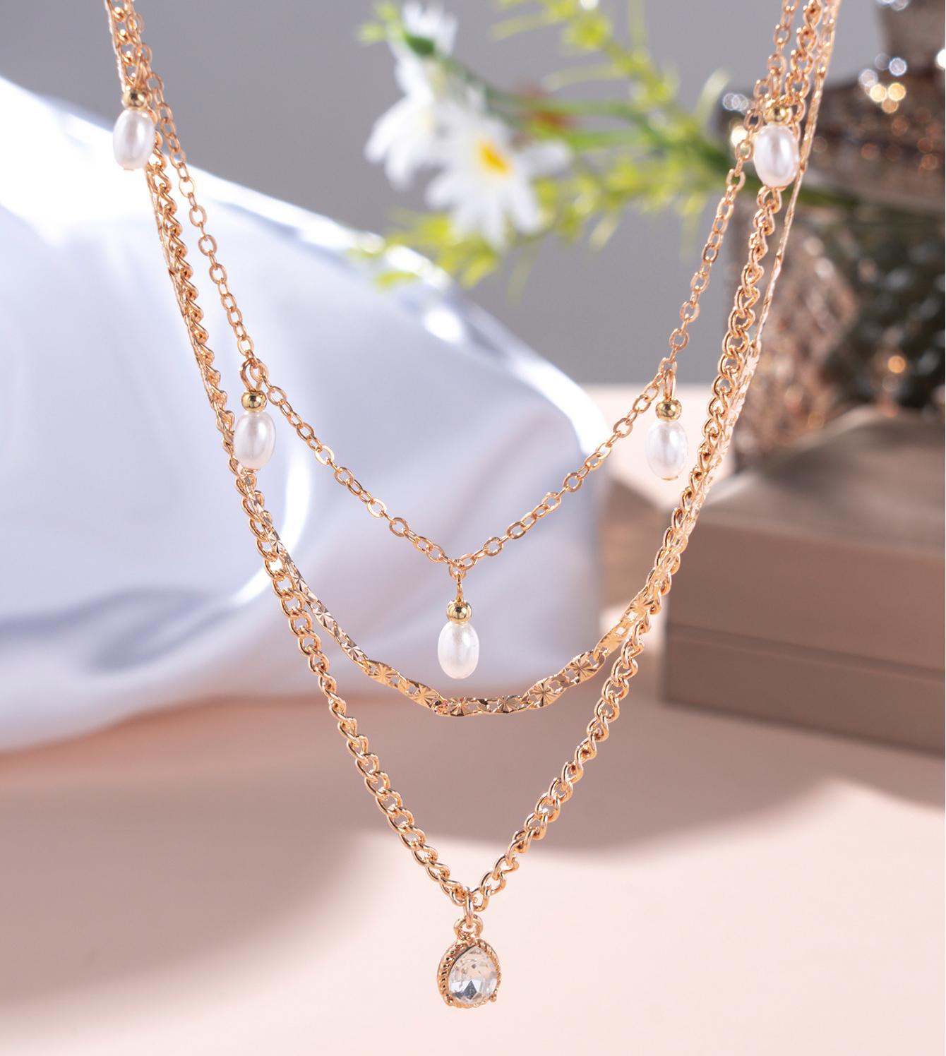Trendy Multi-Layered Necklace with Faux Pearl and Water Drop Pendant, Fashionable Gold Choker for Women