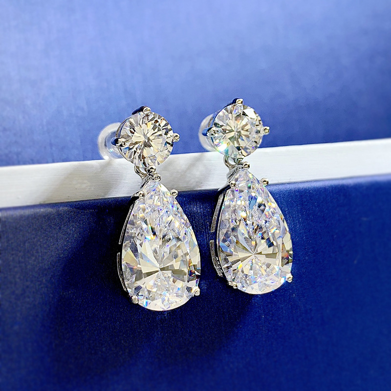 Choucong Brand New Dangle Earrings Luxury Jewelry Real 100% 925 Sterling Silver Large Lab White Moissanite Diamond Water Drop Lady Party Women Earring