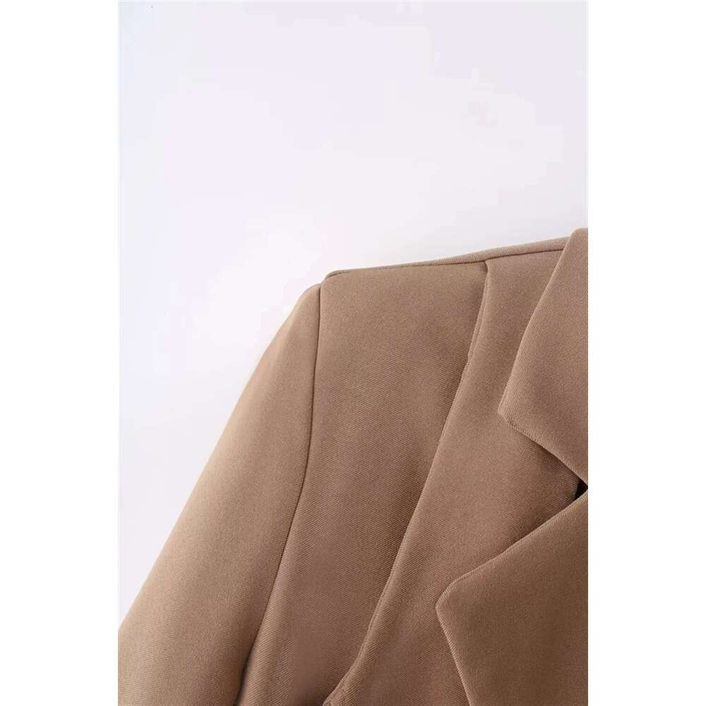 PB&ZA autumn and winter new women's design sense temperament versatile slimming long sleeved fake two-piece suit short jacket
