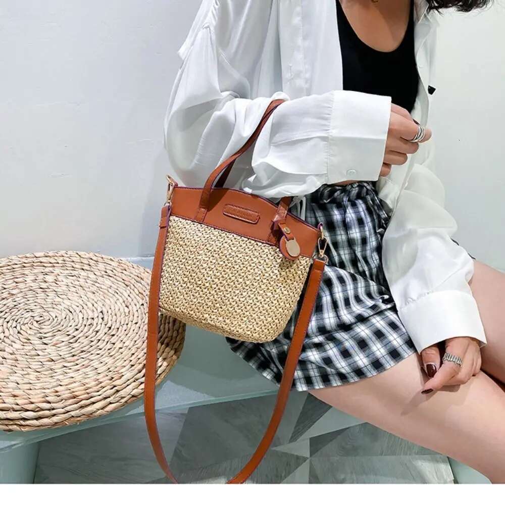 Faashion Straw Beach Vintage Handmade Ladies Shoulder Bags Designer Strap Handbag Pu Patchwork Messenger Crossbody Bag