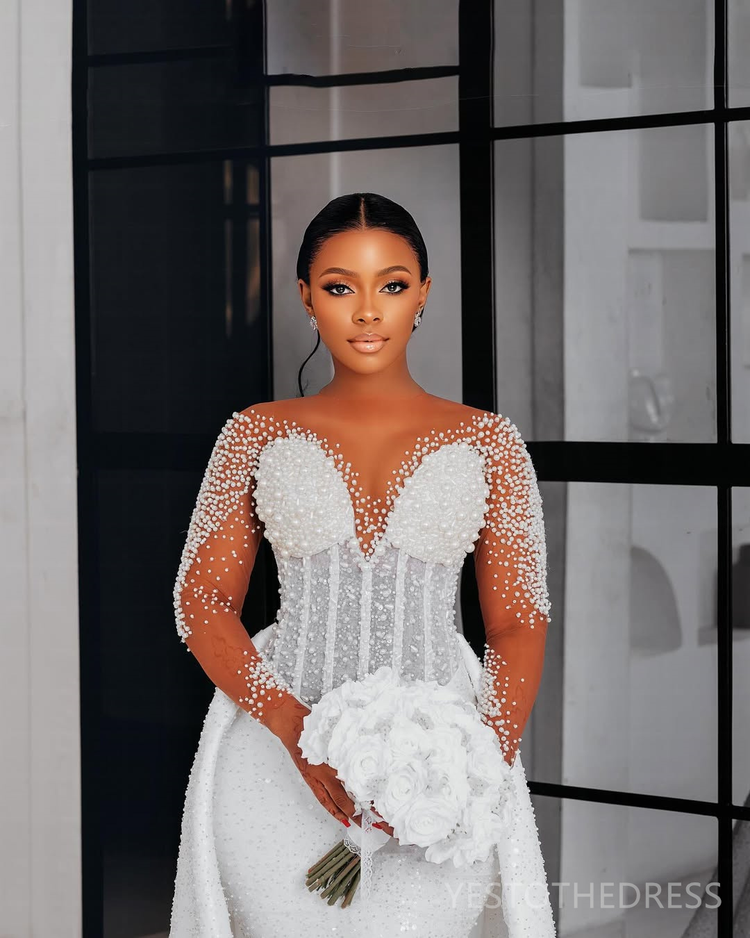 2025 Aso Ebi Mermaid Wedding Dress For Bride Bridal Gowns Detachable Train Illusion Beaded Lace Crystals Decorations Luxurious Wedding Gowns for Black