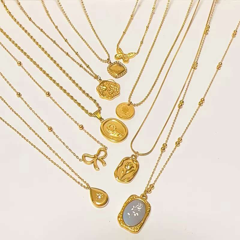 Korean Japanese niche design titanium steel women's non fading flower collarbone chain fashion pendant necklace