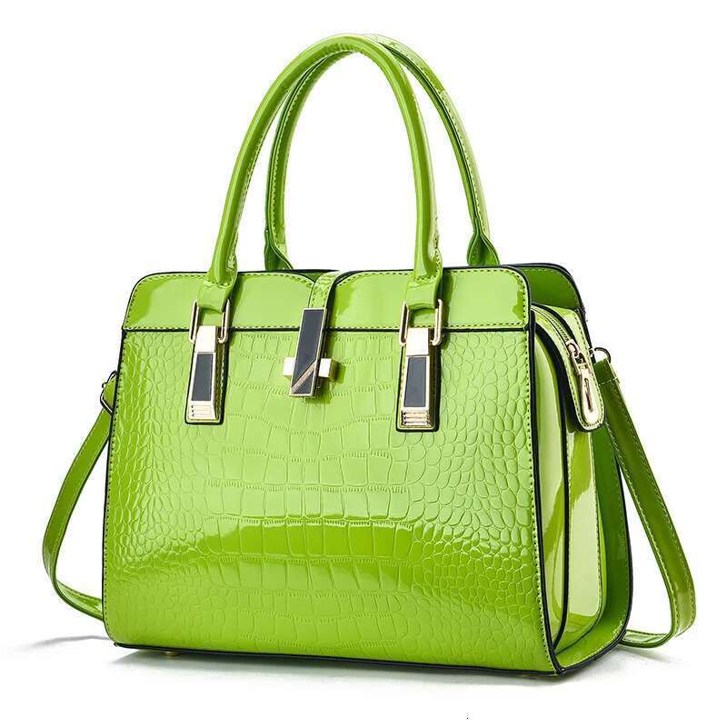 Brand Designer Women'S Handbag with Large Capacity Single Shoulder Crossbody Crocodile Pattern Commuting Tote Bag