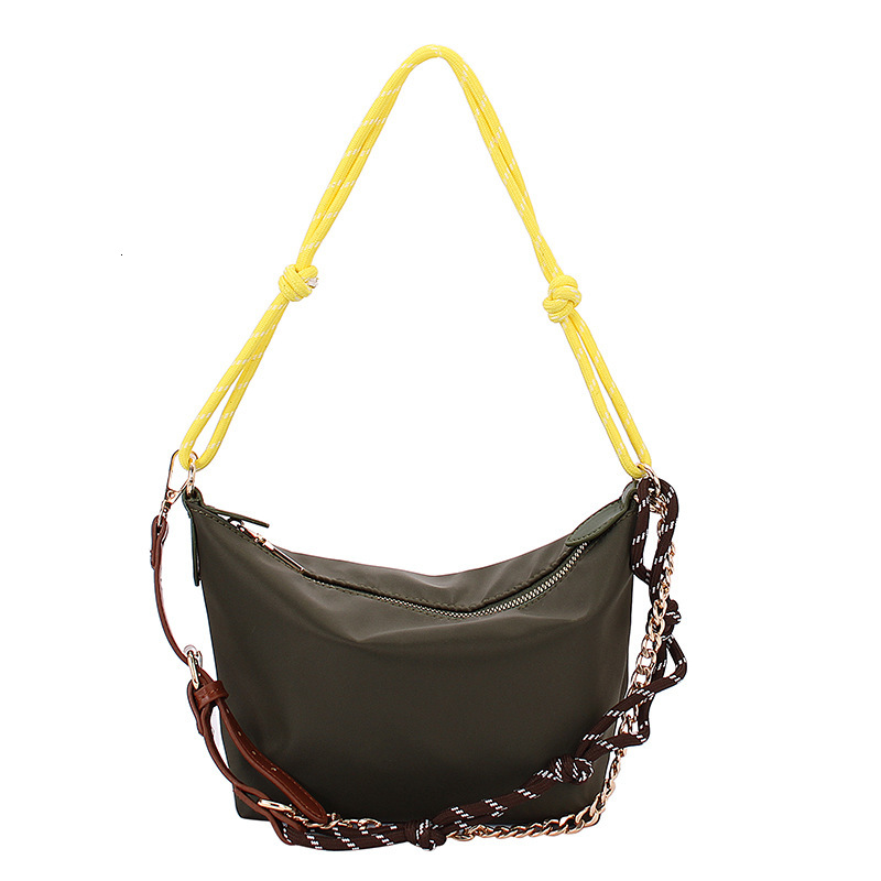 Extremely simple style hand-held gold ingot women's 2025 summer new fashion shoulder internet famous trend crossbody bag