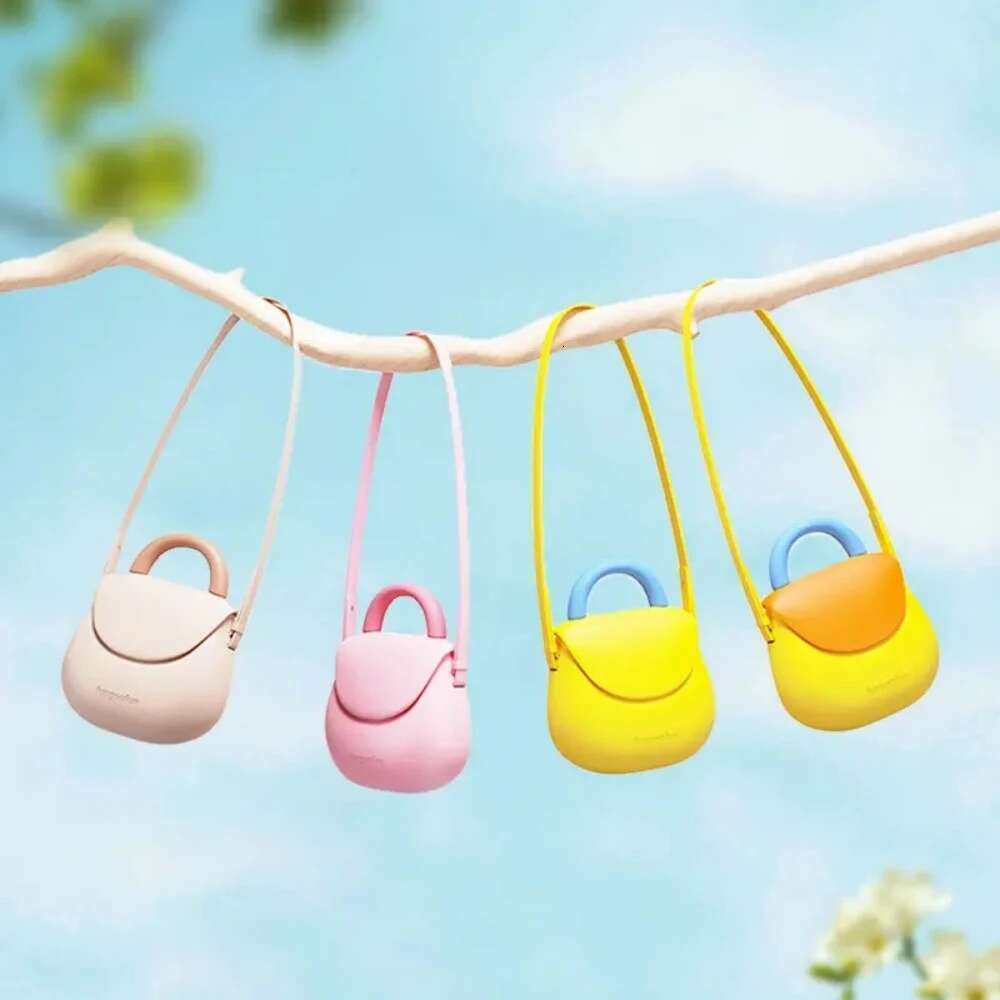 Fungoofun Large Capacity Women's Fiess Yoga Shoulder Ladies Outdoor Versatile EVA College Girls Candy Color Jelly Bag