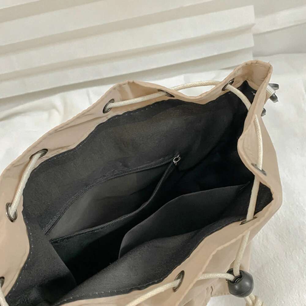 Fashion Drawstring Pleated Bucket Lightweight Causal Nylon Shoulder Bag Large Capacity Crossbody Bags Women Portable Handbag