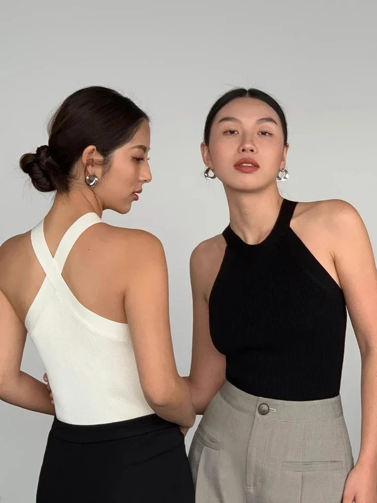 2025 Summer Slim Render Short Top Sexy Women Sleeveless Halter Tank Tops Solid BlackWhite Crop Vest Wholesale 250506
