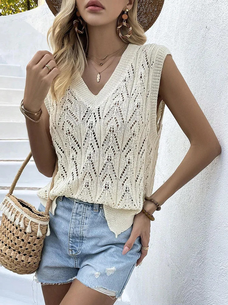 Fashionable and elegant top female full naked Vneck vest loose knit sweater 250506