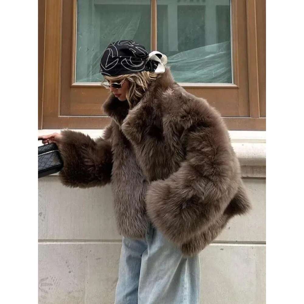 Fluffy Faux Fur Thicken Overcoat Women Winter Clothing 2025 Long Sleeve Casual Warm Coat Female Fashion Streetwear Outerwears Designer