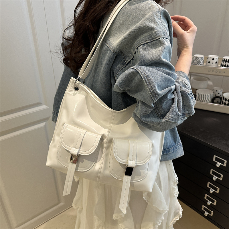 Korean version niche hand-held tote women's 2025 summer new large capacity shoulder premium sense crossbody bag