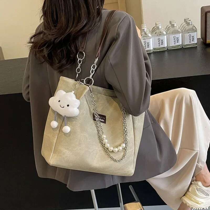 New Women's Tote With Cute Dolls Large Capacity Girls Shoulder Women Fashion Handbag Student Class Bag