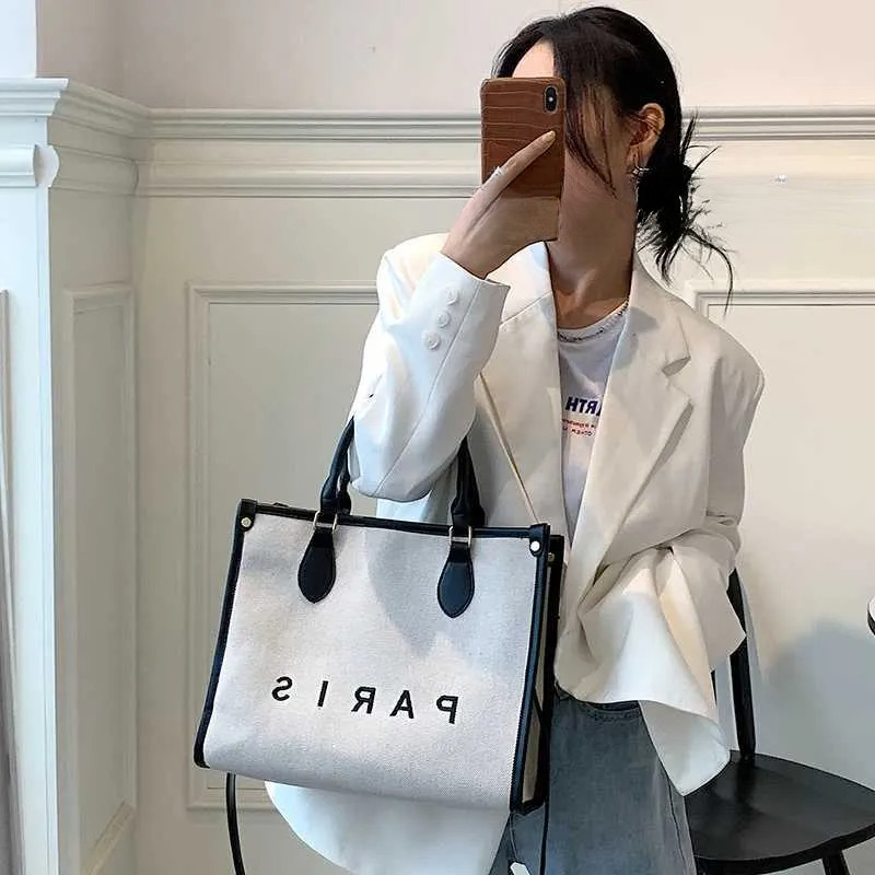 Top Quality Brand High Quality New Style Free Delivery Designer Bag High Quality Canvas Handbag Fashionable Shoulder Messenger Designer Large Capacity