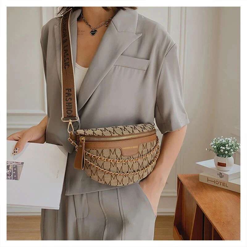Fashion Pattern Fanny Packs For Women Stylish Letter Printed Chain Female Waist Pack Wide Strap Crossbody Bag