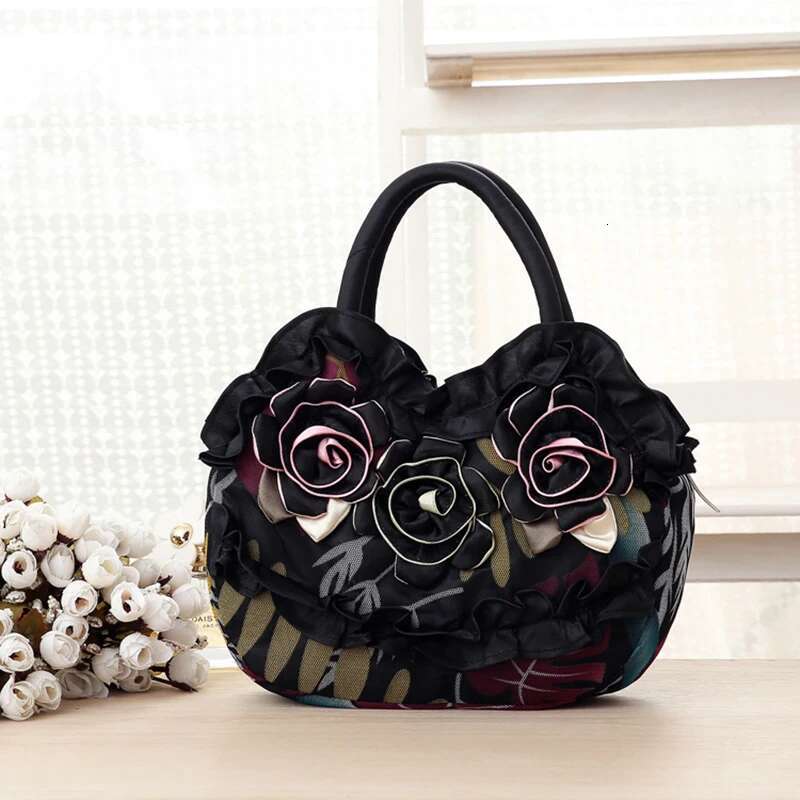 New mother key middle Korean women's Mommy bag Solid lace girls zipper handbag