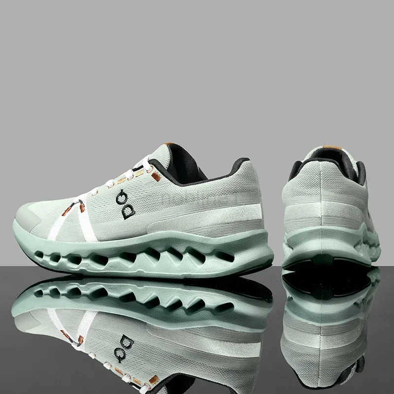 Upgraded anti slip sports shoes lightweight and breathable shock-absorbing running shoes Z250513