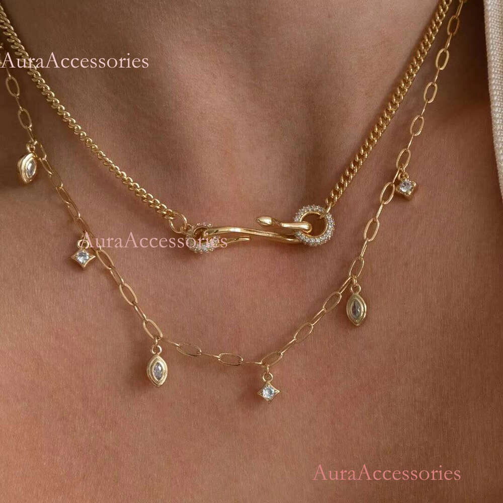 Wholesale Exquisite Rhinestone Geometric Female Fashion Exaggerated Animal Snake Pendant Necklace