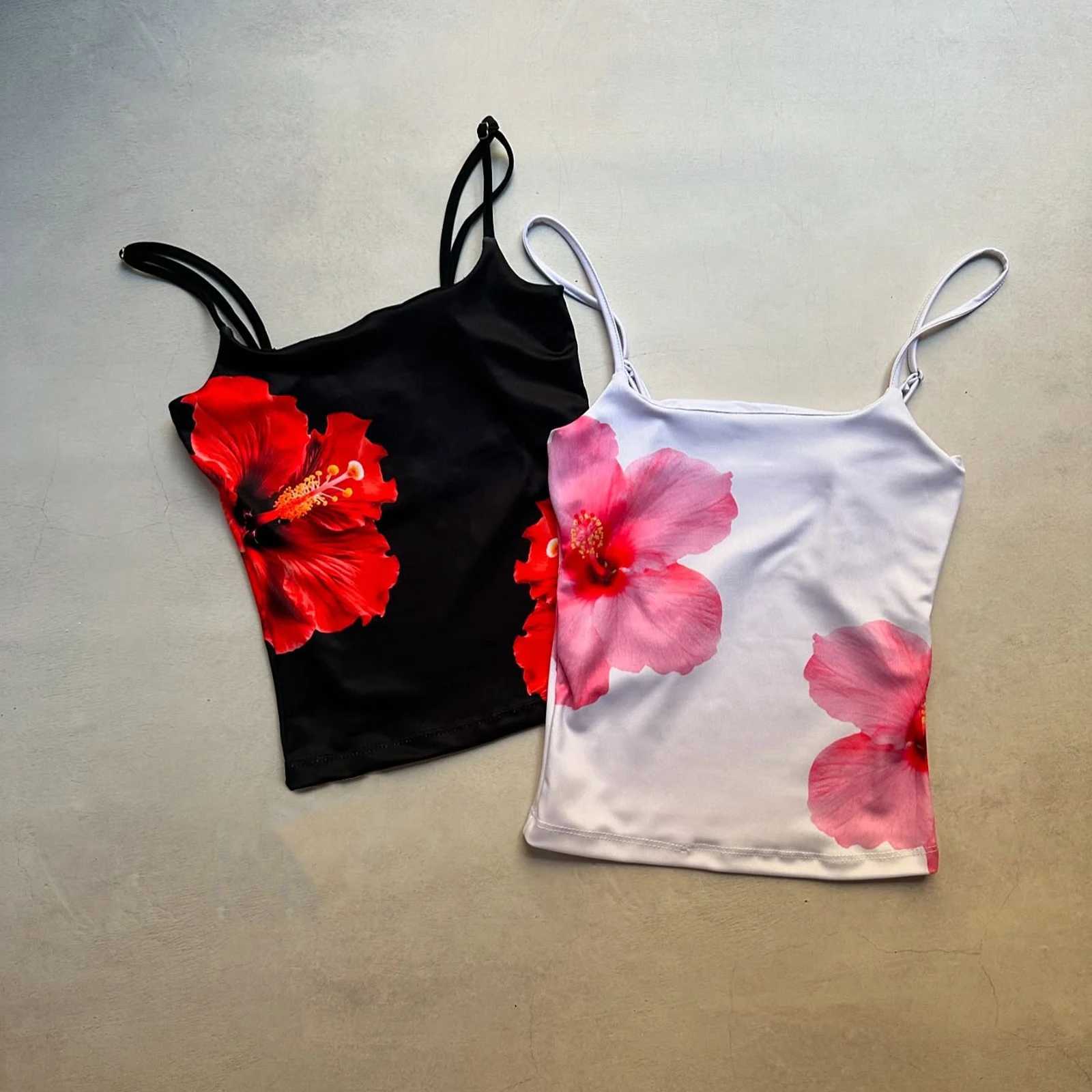 Womens Y2K Vintage Sleeveless Adjustable Shoulder Straps Camis Crop Tops Aesthetic Flower Print Slim Fit Summer Vest M250513
