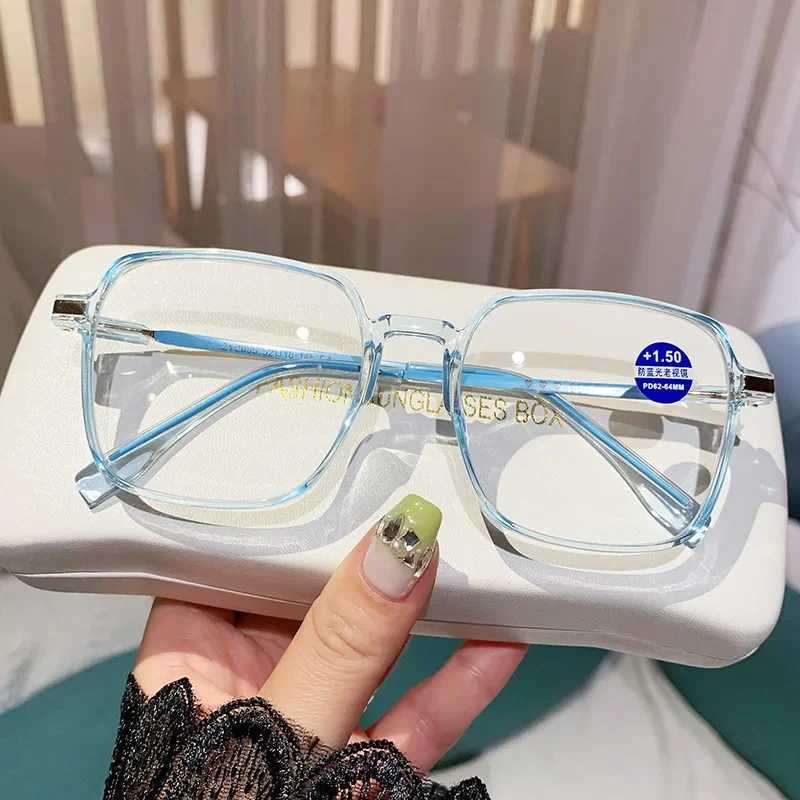 Large Oversized New Trend Reading Glasses Classic Anti-blue Light Presbyopia Eyewear Men Women Farsighted Eyeglasses Degree+4.0 W250513