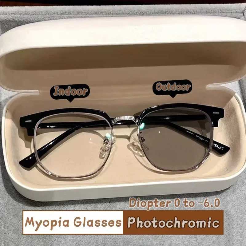 Fashionable Photochromic Glasses Men Women Oversized Myopia Eyeglasses Outdoor Color Changing Short-sighted Eyewear Diopters W250513