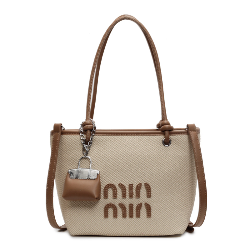 Designer Bag Luxury Bag Exclusive Tote For Women Stylish Summer Shoulder Spacious Versatile Underarm Shoulder Bag Crossbody Purse Free Shipping