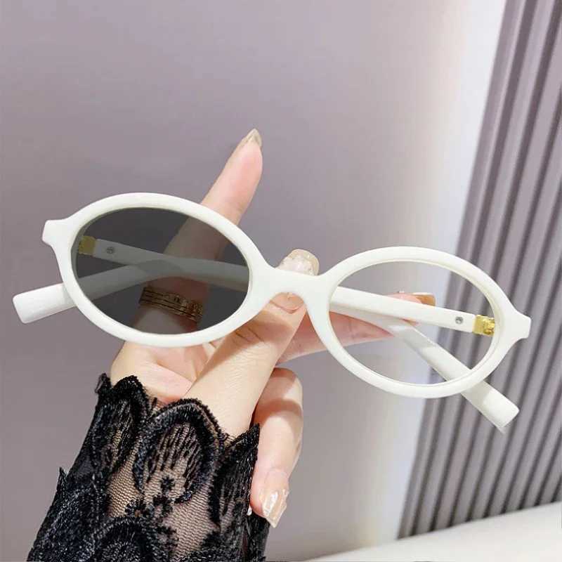 Oval Small Retro Photochromic Korean Myopia Glasses Anti-blue Light Eyeglasses Eye Protection Ladies Optical Spectacle Eyeglasses W250513