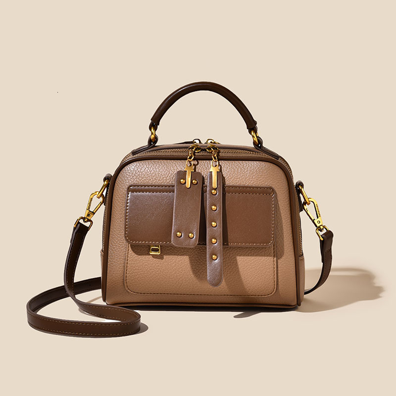 High Quality New Free Delivery Designer Bag Crossbody 2025 New Casual Women's Contrasting Texture Pillow Style Handbag Large Capacity Commuting S