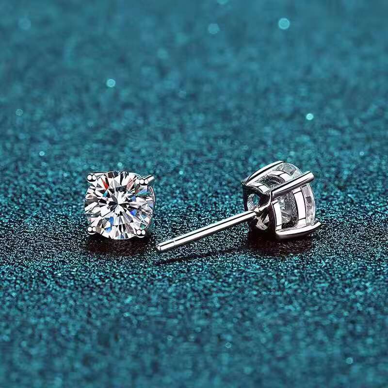 New Designer Earrings with 1 Ct Moissanite 925 Sterling Silver Earring with 18k Gold Plated for Women Wholesale in Stock Hip Hop