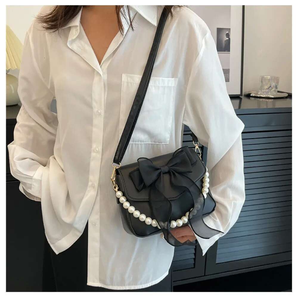 ddmy PU Solid Color Leather Pearl Chain Bow Knot Fashion Top-Handle Women Canvas Large Armpit Shoulder Bag