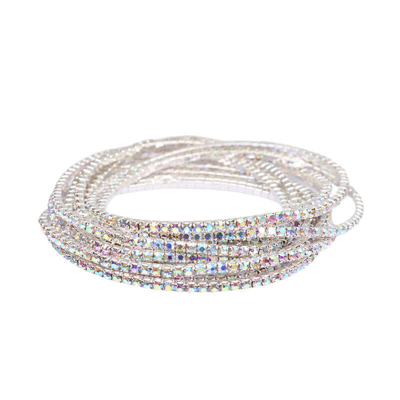fashionable stretchy wrists band emblazoned with gleaming diamondlike pearls