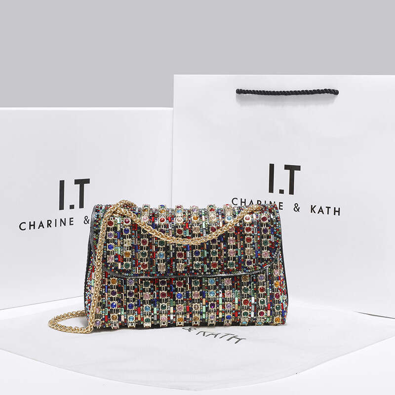 Xiaoxiang Fengshui Chain Small Square for Women s New High end Style Diamond Inlaid Mobile Phone Showcase Underarm Bag