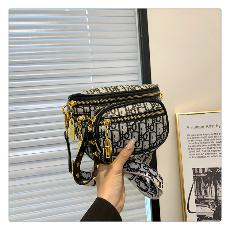 Old spending waist bag new casual printed texture single shoulder mobile phone bag cross-body large capacity breast bag women's bag 2025
