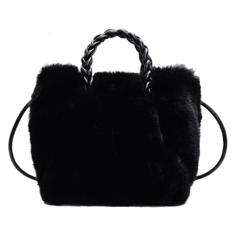 Autumn and winter super popular niche women's 2025 new versatile crossbody fashionable hand-held furry bag