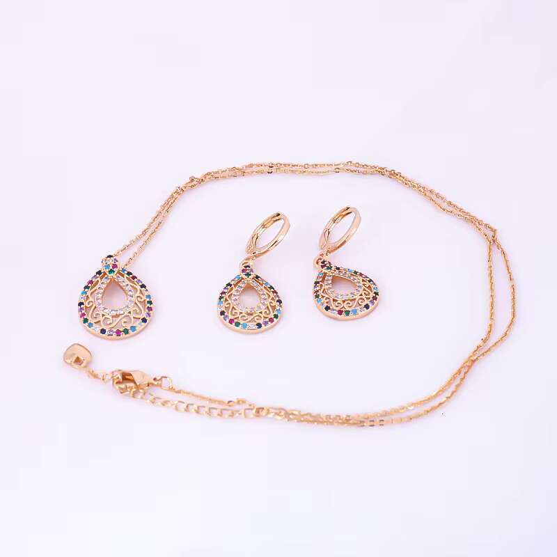Fashionable round colored zircon women's necklace, personalized and creative exquisite pendant accessories, hip-hop style three piece set