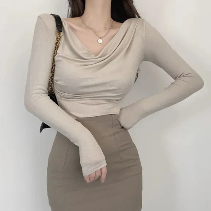 V Neck Long Sleeve TShirt Women Summer Slim Casual Top Winter Solid Bottom Shirts Korean 250513
