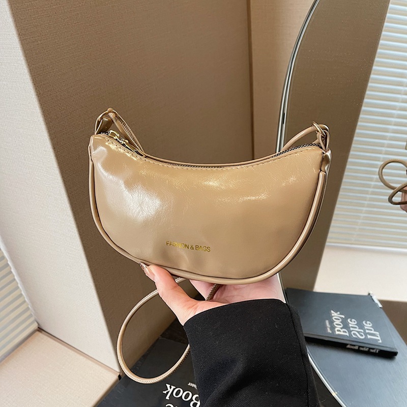 High Quality New Style Free Delivery Designer Bag Niche Design 2025 Winter New Versatile Ins Premium Single Shoulder Crossbody Dumpling Bag Temperamen