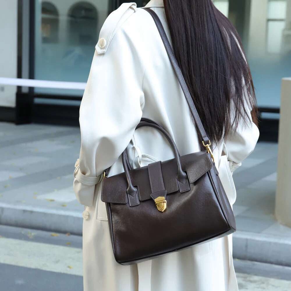 Leather Satchel Tote Top Handle Handbag Designer Shoulder Large Capacity Street Cross Body Bag For Women Man