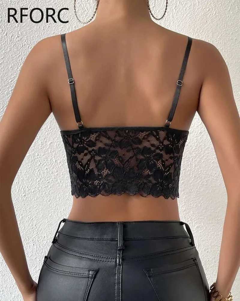Women Solid Sleeveless Spaghetti Straps Lace Patchwork Black Crop Tops M250513