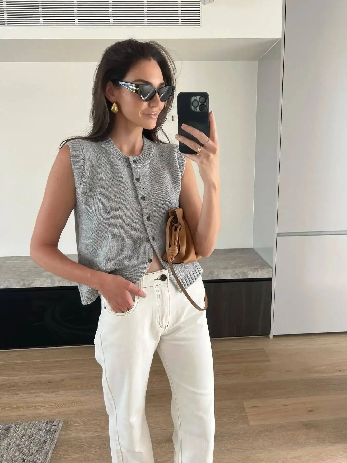 2025 Autumn Fashion Knitted Vests Top For Women Casual SingleBreasted Knitwear Cardigan Tanks Female Solid Sleeveless Sweaters 250506