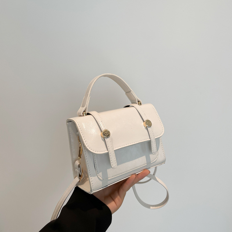 Delivery Designer Bag Commuting Texture Minimalist And Fashionable Handbag 2025 Winter New Versatile Ins Single Shoulder Crossbody Bag Small Square Ba