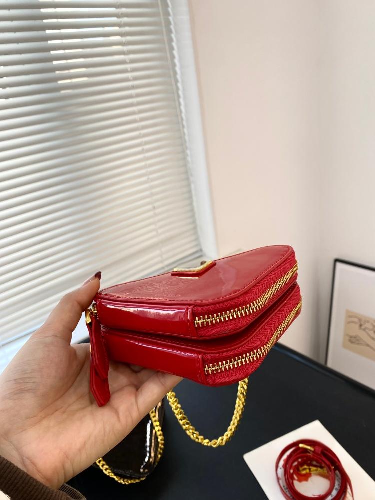 2025 New High Beauty Mini Lipstick Bag, Women's Fashion Triangle Shoulder Bag, Cross Shoulder Chain Bag, Decorative Bag, Small Wallet
