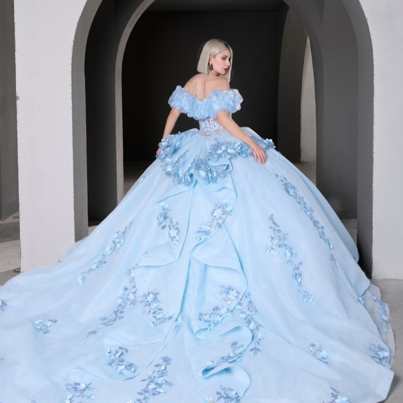 Sky Blue Shiny Quinceanera Dresses Off Shoulder Ball Gown Sweet 16 Dress Beads Applique Flower Tull Corset Birthday Party Vestidos 15 Anos