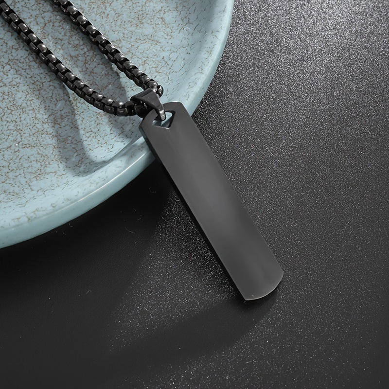 Stylish Metal Crafted Neckwear Accessory: Modern Squared Charm Choker