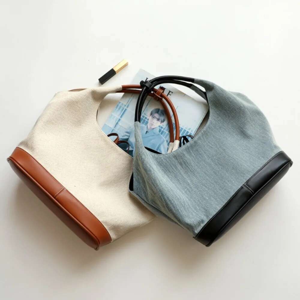 Designer Bag 2025 Casual Large Capacity Exposure Simple Canvas Handbags All-Match Patchwork Lazy Shoulder Commuter Practical Women Underarm Bags Luxur