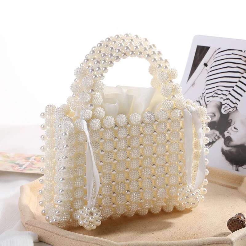Noble Crystal Beaded Evening Bag Wedding Clutch With Chain New Handmade Pearl Chain Shoulder Handbag Evening Dress Bag