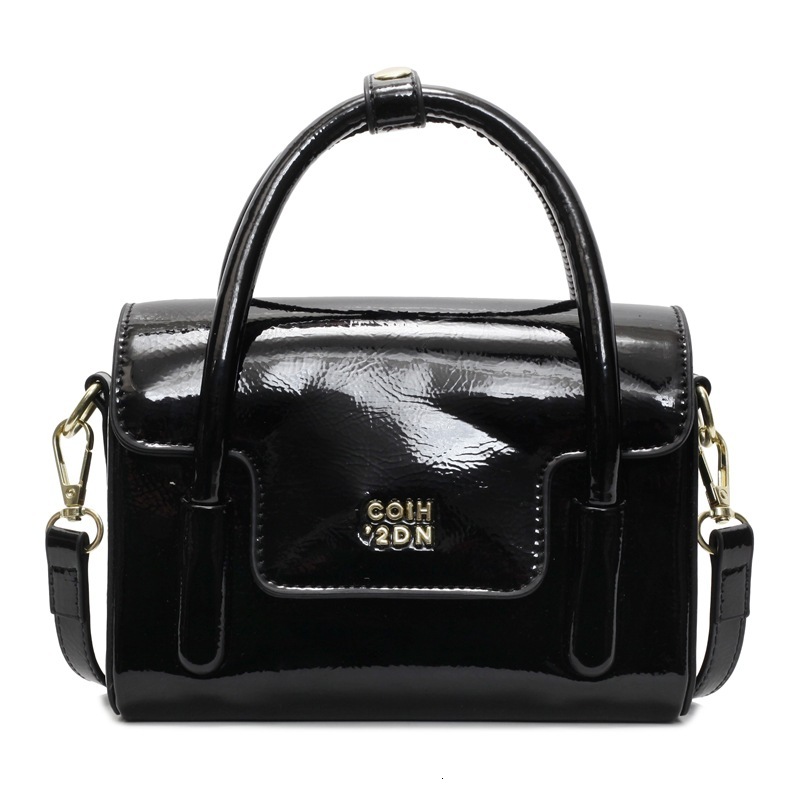 This year's popular hand-held small square women's 2025 summer new simple shoulder commuting crossbody bag