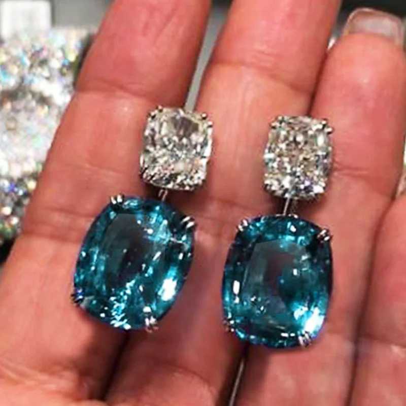 Huitan Blue/White Cubic Zirconia Dangle Earrings Brilliant Womens Accessories Silver Color Luxury Fashion Wedding Party Jewelry Y250510