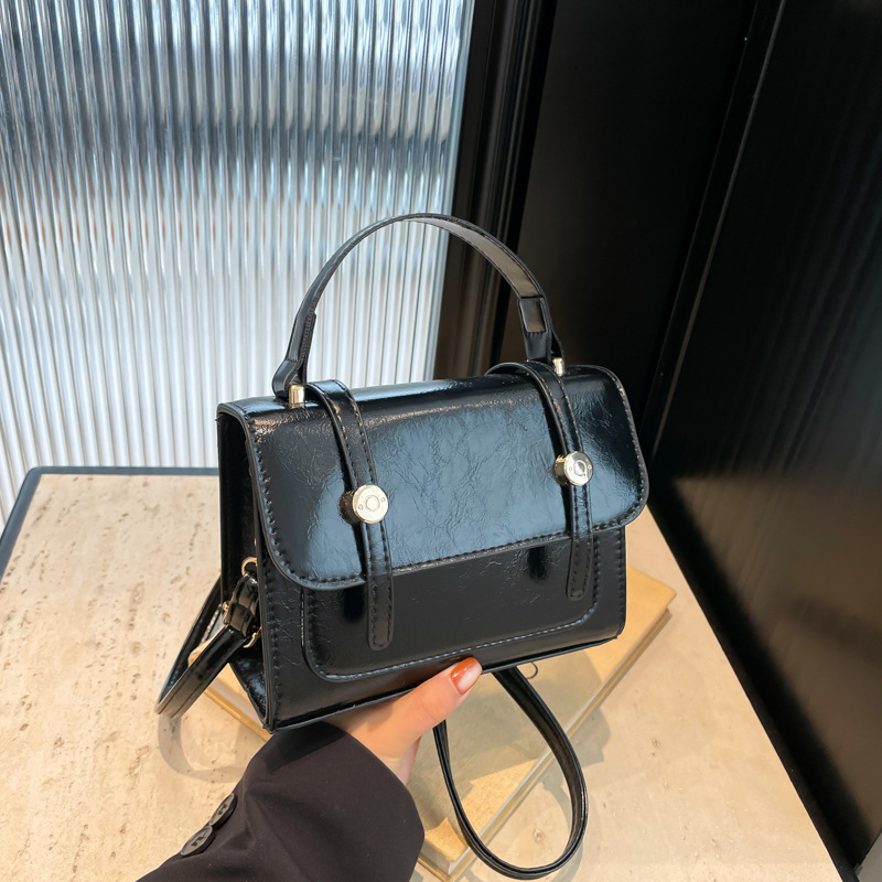 Delivery Designer Bag Commuting Texture Minimalist And Fashionable Handbag 2025 Winter New Versatile Ins Single Shoulder Crossbody Bag Small Square Ba