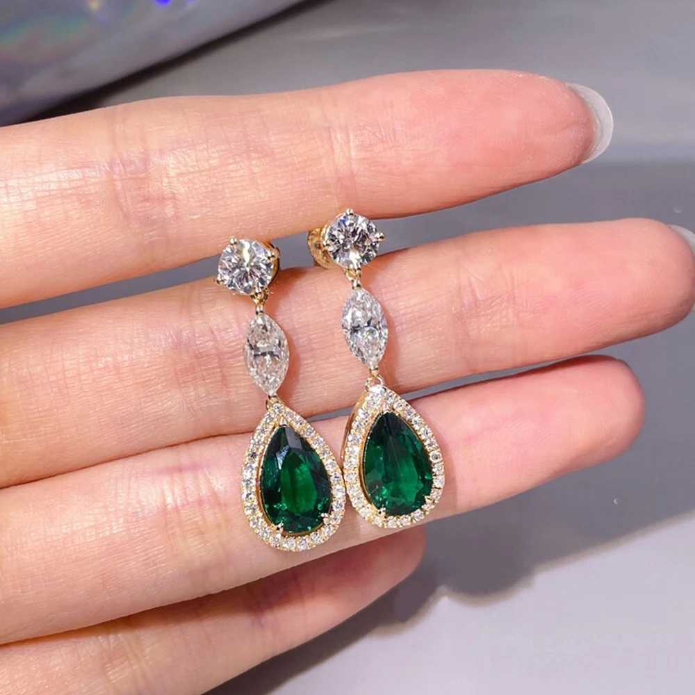 Huitan Gold Color Womens Dangle Earrings for Wedding Sparkling Inlaid Green/White Cubic Zirconia Drop Earrings Fashion Jewelry Y250510